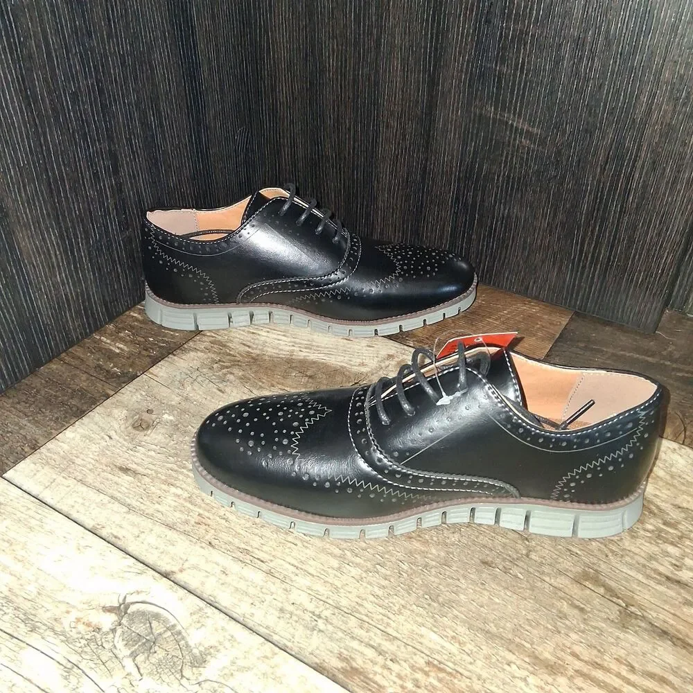 Deer Stags Big Kids Benton Jr Wingtip Hybrid Dress Sneaker Black/Gray Size 4M